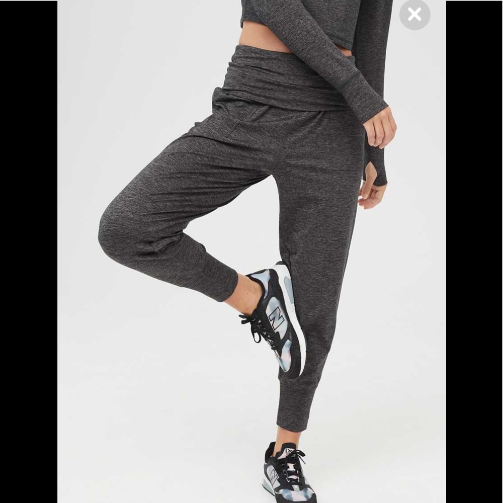 Aerie OFFLINE Real Me Jogger NWOT M